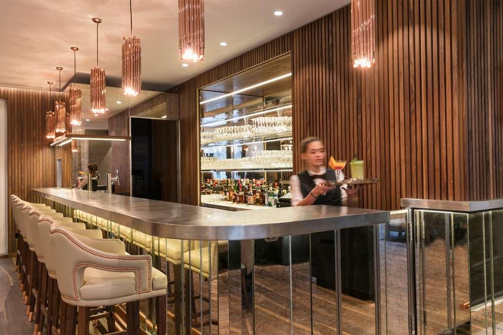 Maison Albar - Le Pont-Neuf Hotel Paris Restaurant foto The bar at the 2014-opened lounge